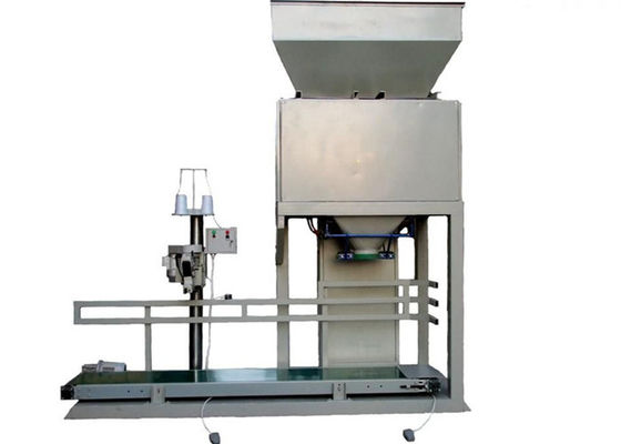 Tiga Tahap Feeding 10kg Granule Packing Machine Untuk Makanan Hewan Peliharaan